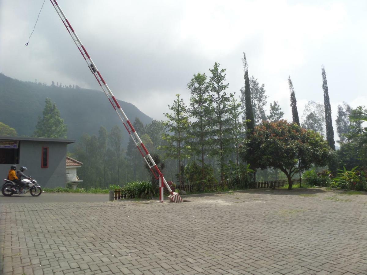 Istana Petani Hotel Bromo Exterior photo